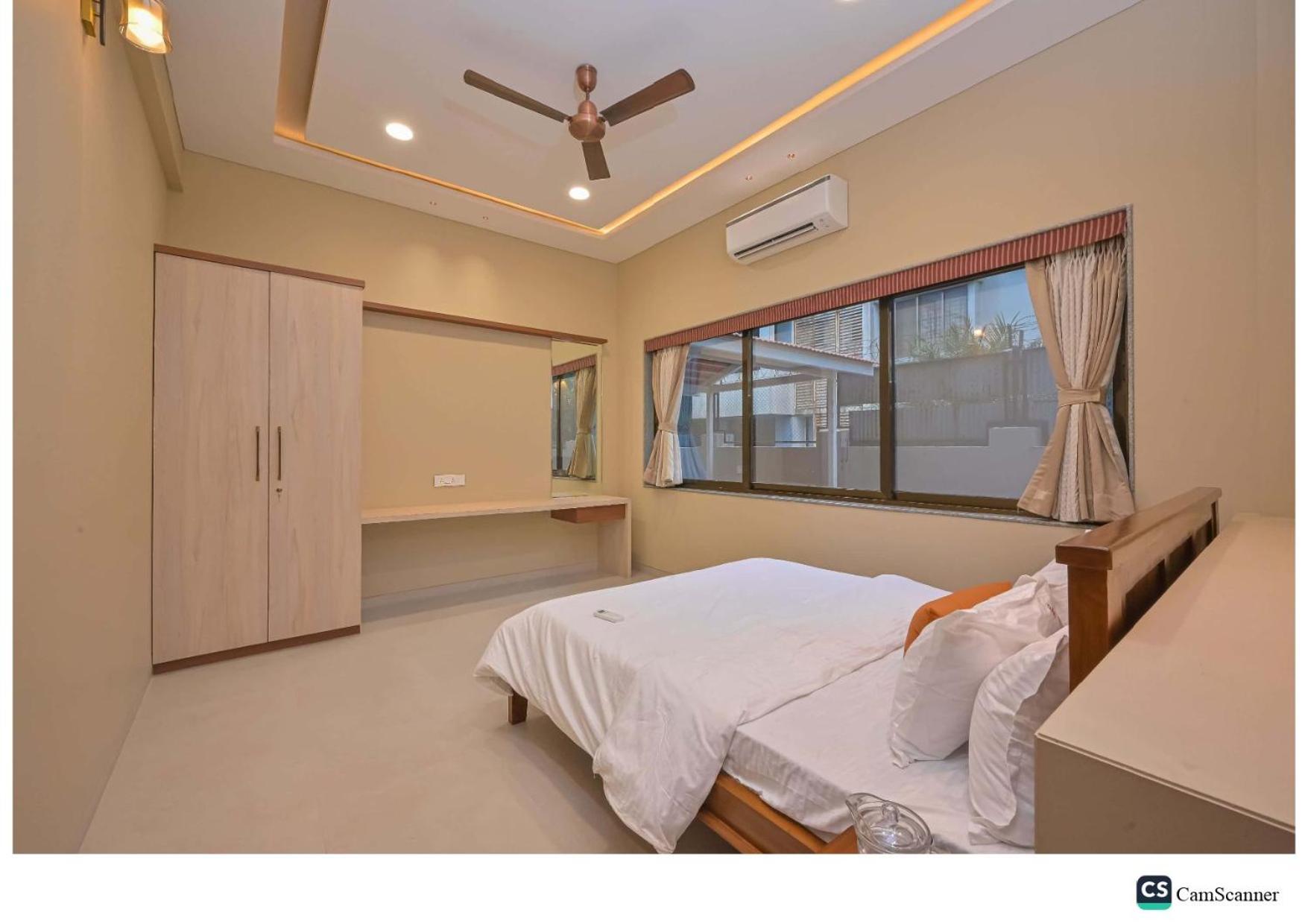Radha Krishna 5Bhk Villa โลนาวาลา ภายนอก รูปภาพ